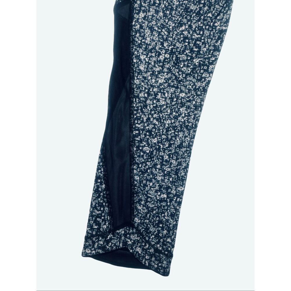 Lululemon Invigorate 7/8 Tights EUC - Picture 7 of 10